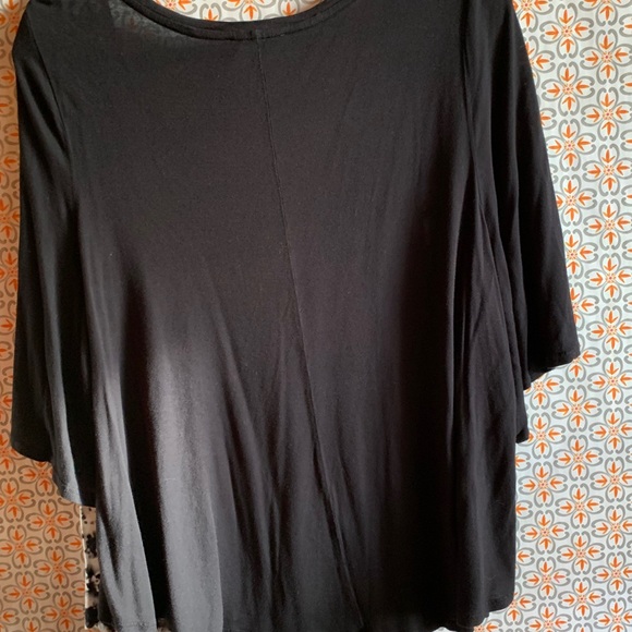 Valerie Berinelli Black and White Top - Picture 3 of 3